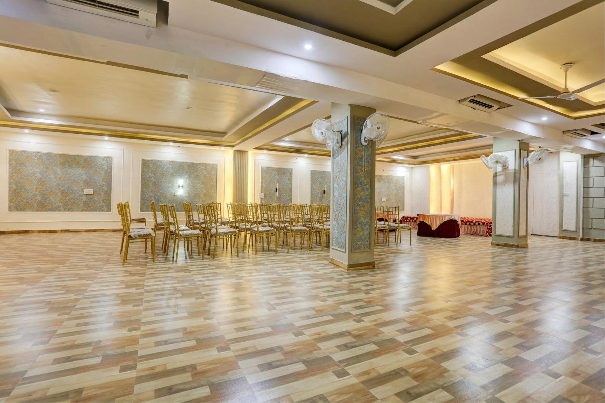 Collection O Jairaj Alwar Exterior foto