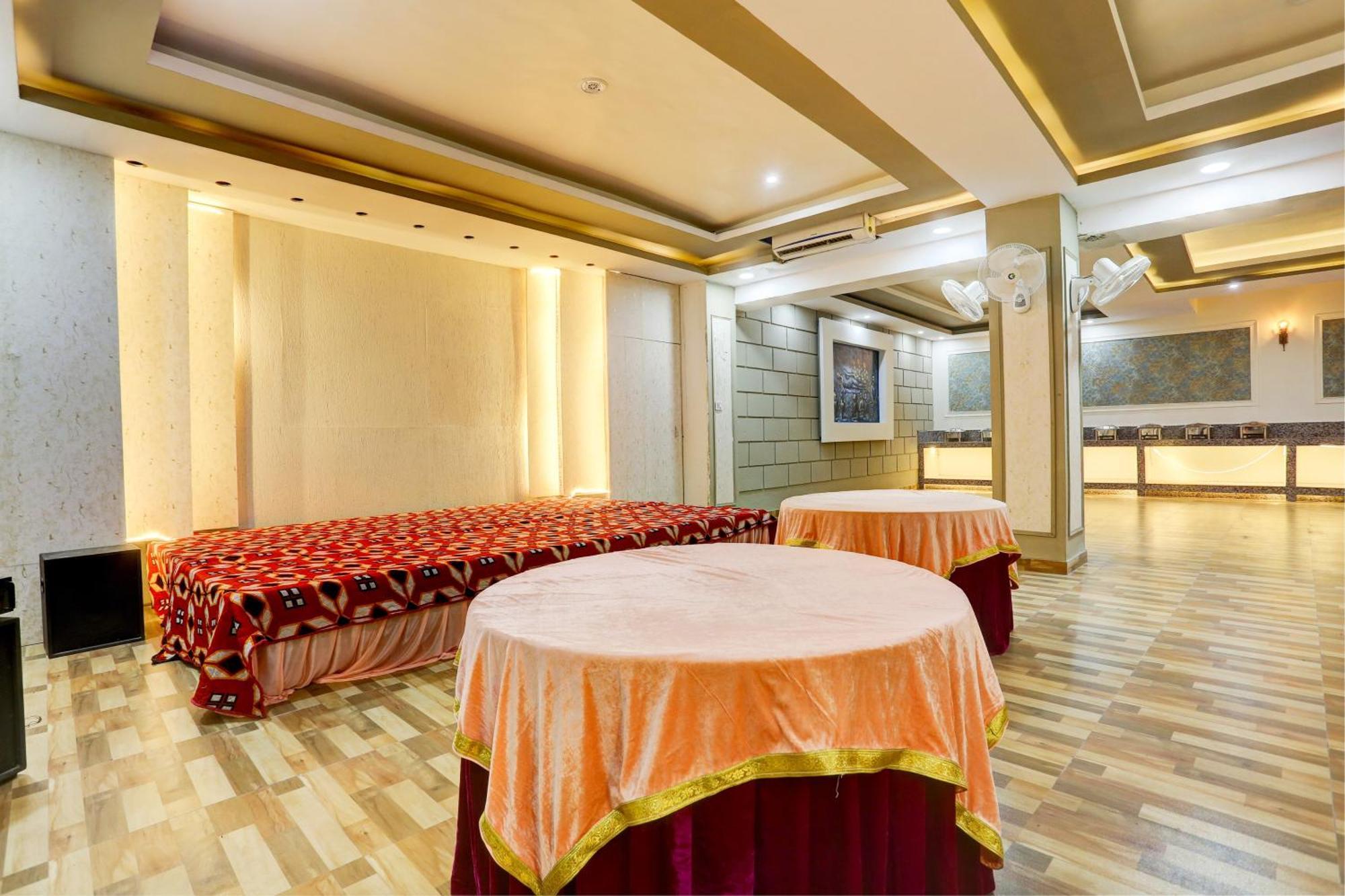 Collection O Jairaj Alwar Exterior foto