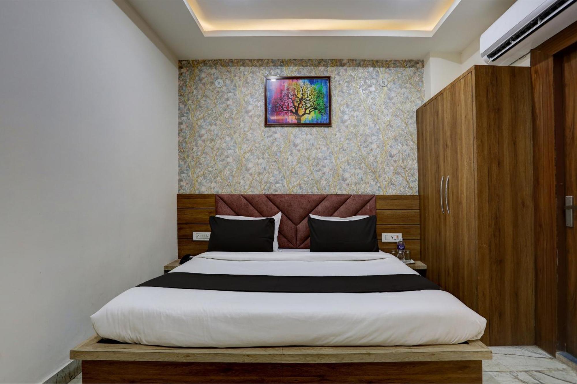 Collection O Jairaj Alwar Exterior foto