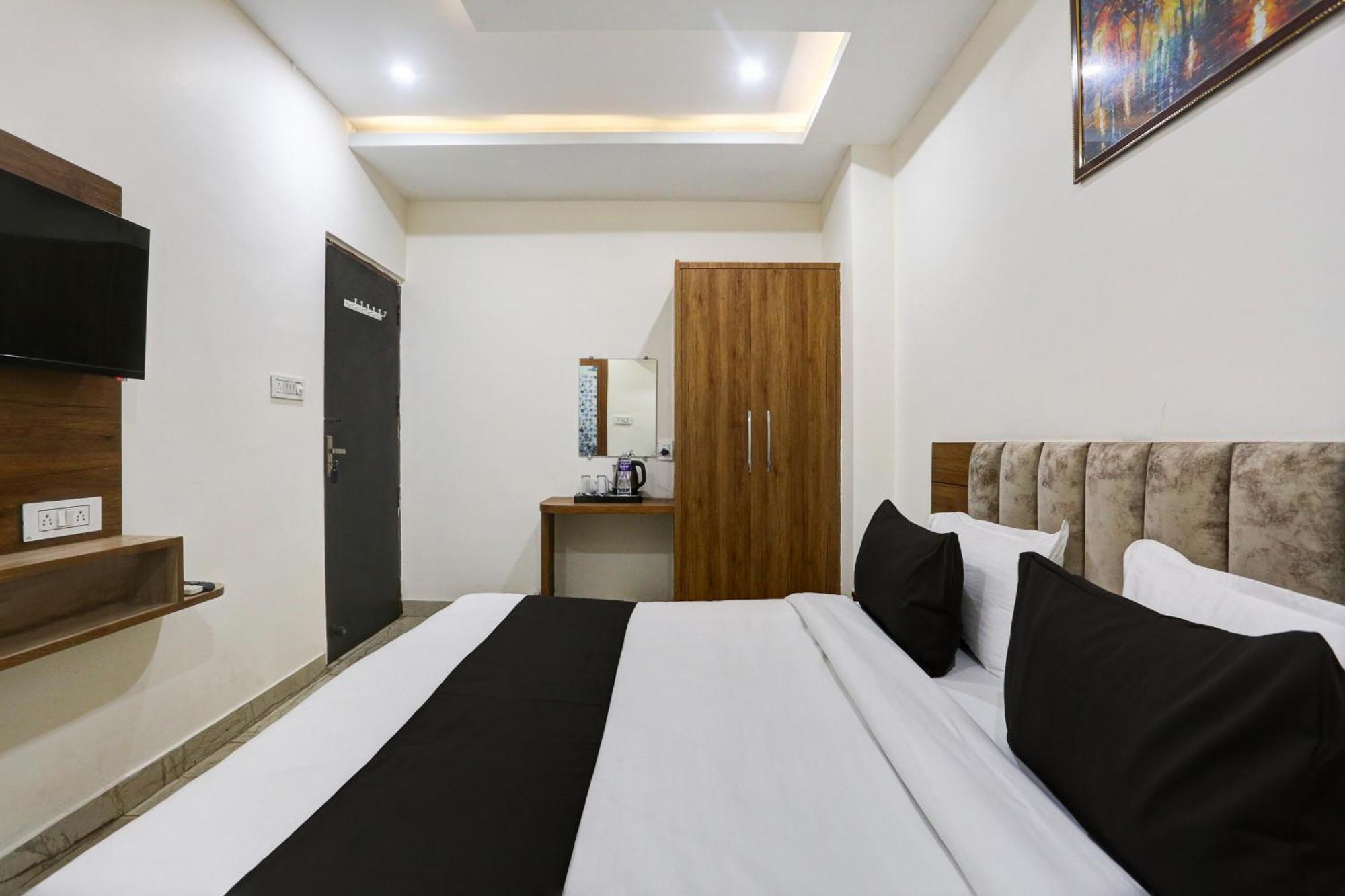 Collection O Jairaj Alwar Exterior foto