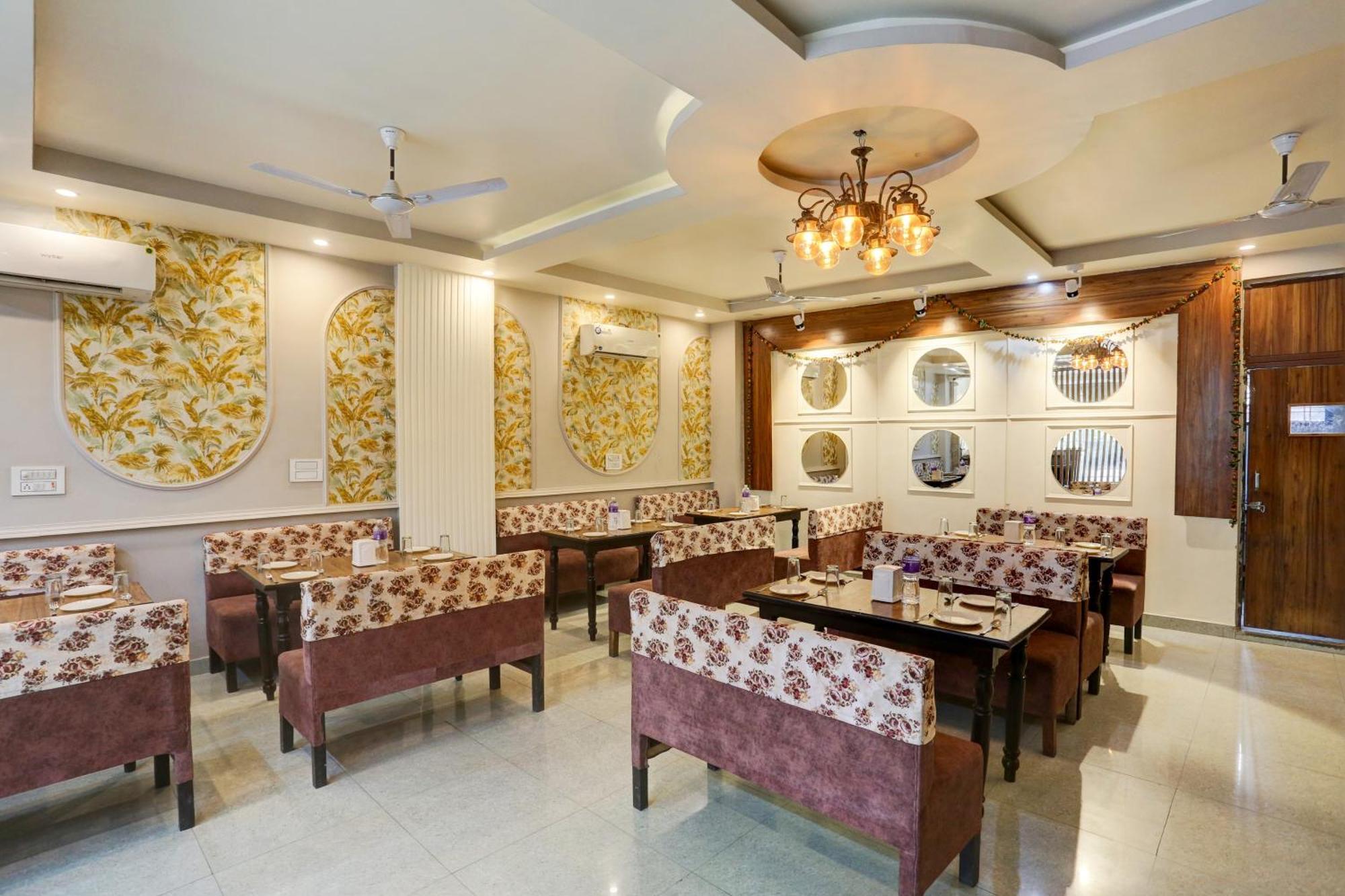 Collection O Jairaj Alwar Exterior foto
